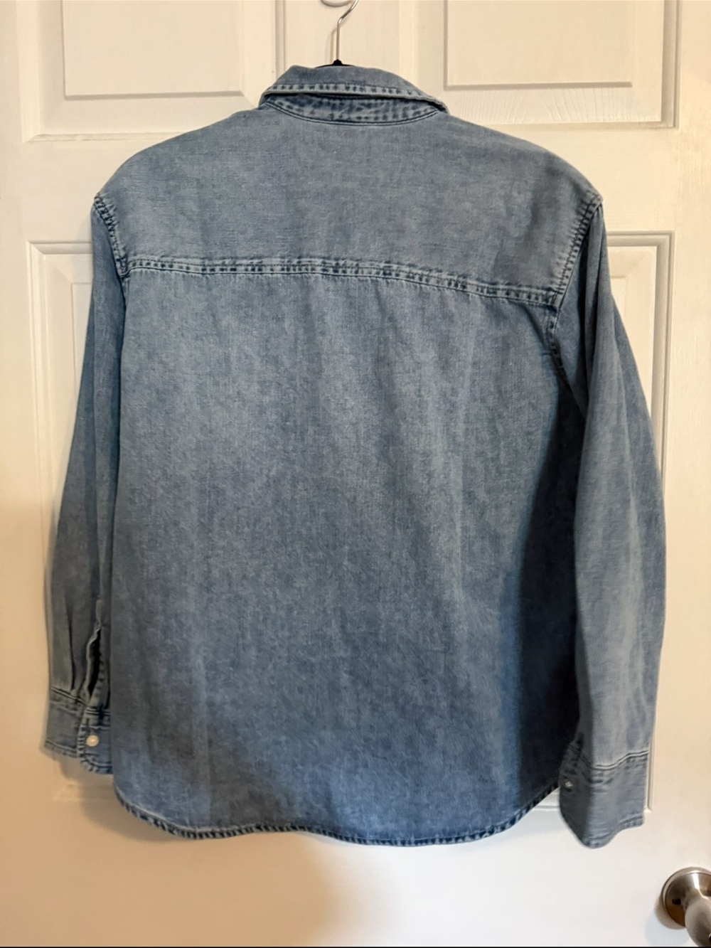 NWT Gap Oversized Denim button down shirt - Picture 4 of 6